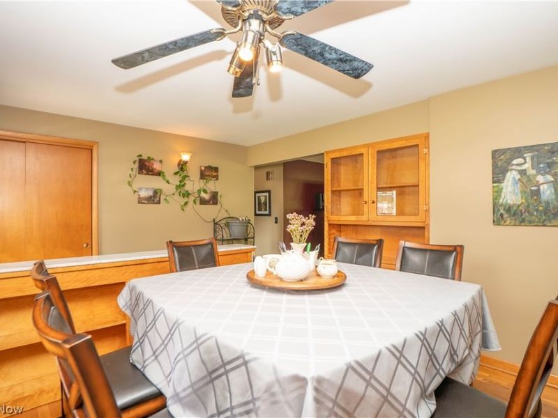 731 Bachtel Street SE, North Canton, OH 44720 Photo 6