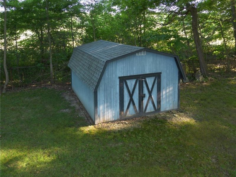 1969 Twin Oaks Drive, Girard, OH 44420 Photo 48