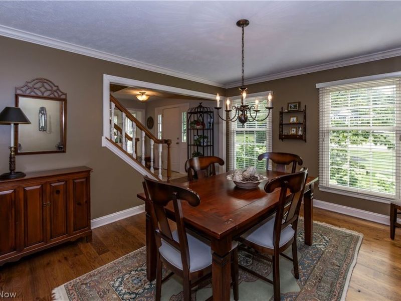 300 Lakeview Circle, Aurora, OH 44202 Photo 11