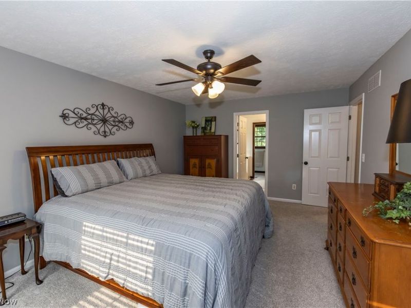 300 Lakeview Circle, Aurora, OH 44202 Photo 24