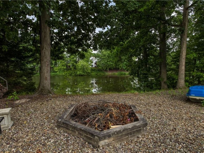 300 Lakeview Circle, Aurora, OH 44202 Photo 39