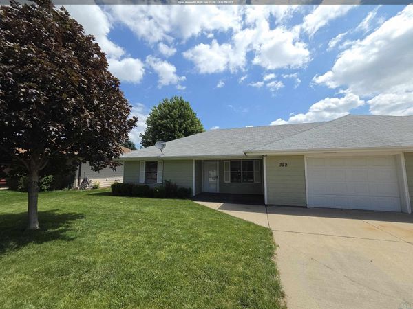 322 Lakeshore Dr., McCook Lake, SD 57049