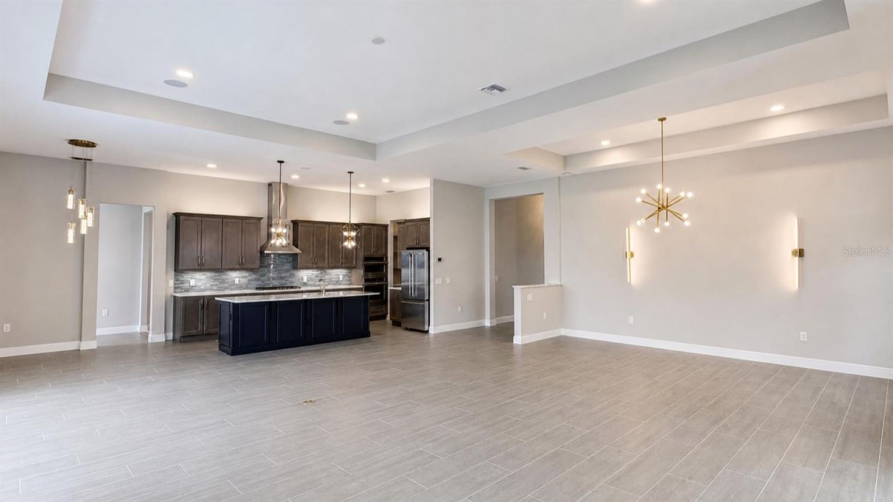 812 Blue Shell Loop, Sarasota, FL 34240 Photo