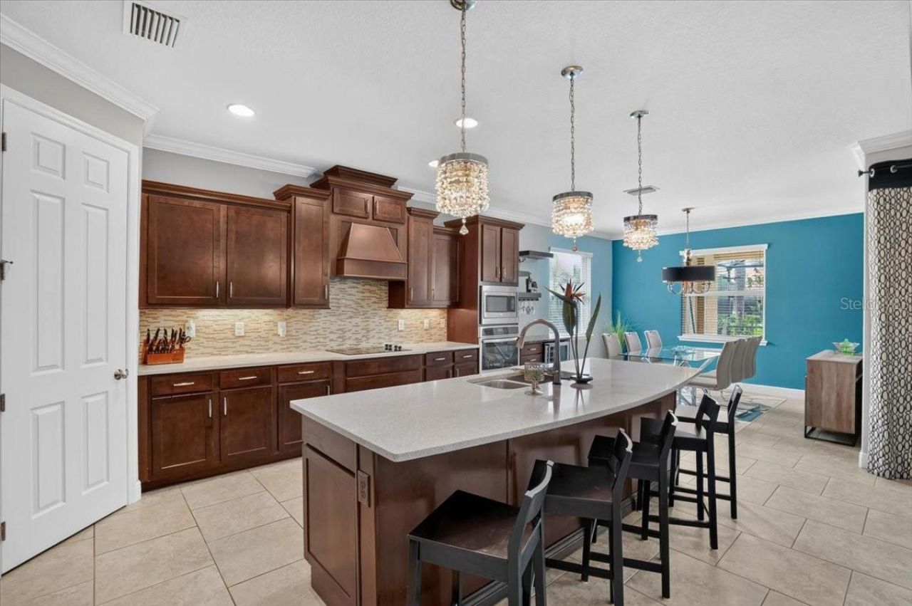 17009 1st Drive E, Bradenton, FL 34212 Photo