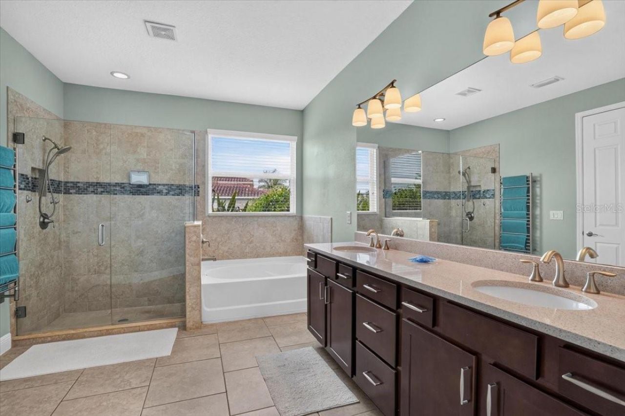 17009 1st Drive E, Bradenton, FL 34212 Photo
