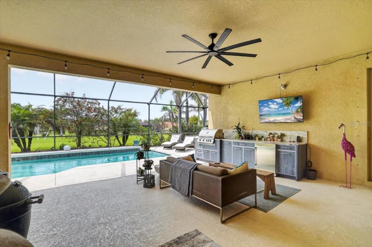 17009 1st Drive E, Bradenton, FL 34212 Photo