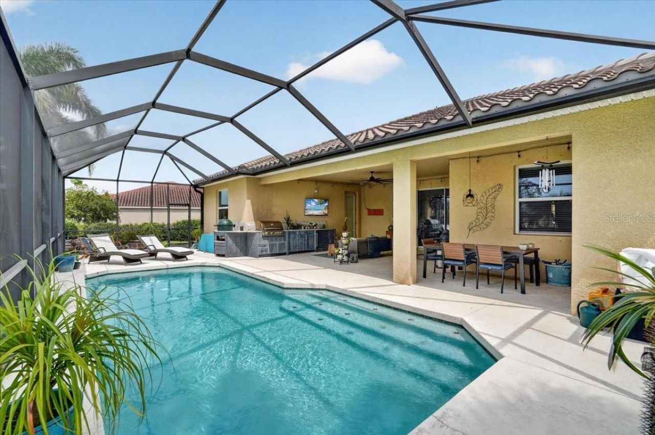 17009 1st Drive E, Bradenton, FL 34212 Photo