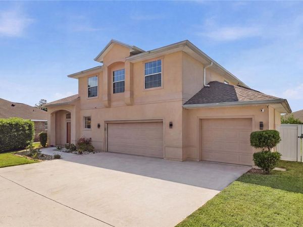 7 FLINT PLACE , PALM COAST, FL 32137