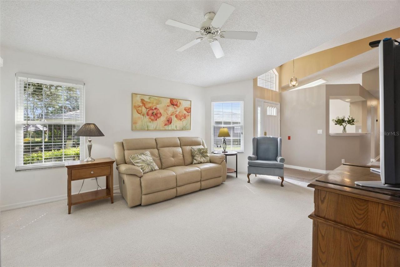 26740 Cash Court, Leesburg, FL 34748 Photo