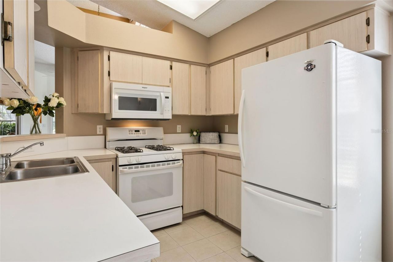 26740 Cash Court, Leesburg, FL 34748 Photo