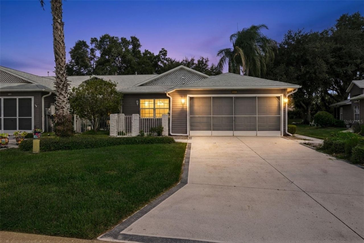 26740 Cash Court, Leesburg, FL 34748 Photo