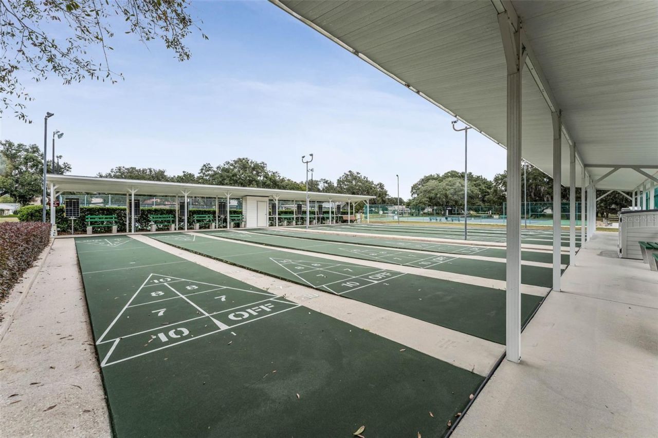 26740 Cash Court, Leesburg, FL 34748 Photo