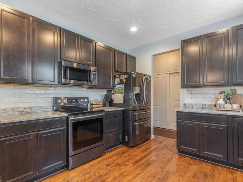 3125 Running Deer Trail, Franklin Twp, OH 45005 Photo 8