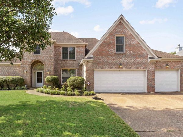 497 CANTER GAIT LN, Collierville, TN 38017