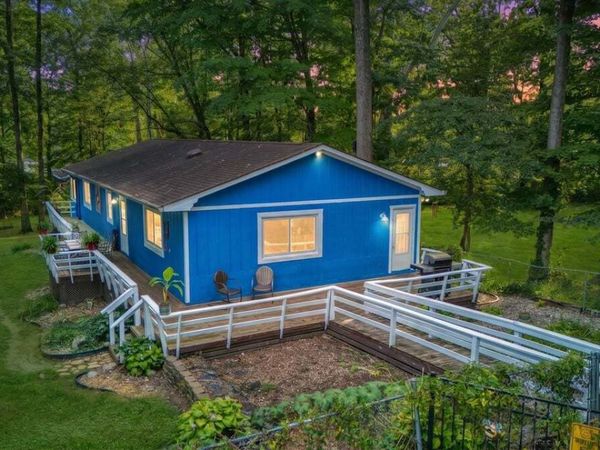 8608 S Providence Drive, Nineveh, IN 46164