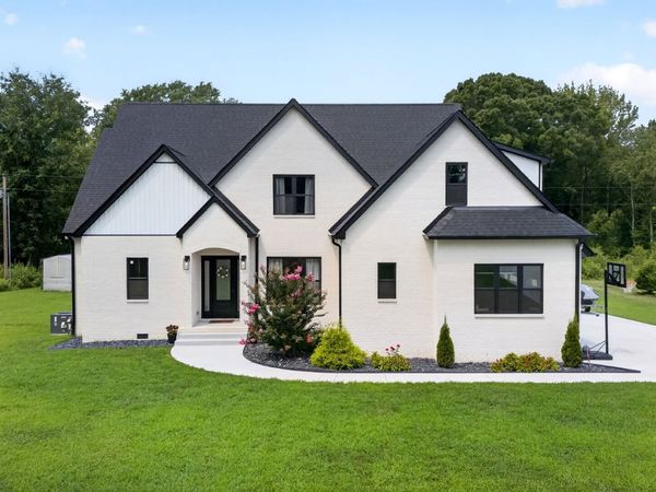 798 Haddon Ln, Winchester, TN 37398