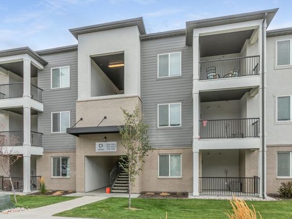 1454 N 3830 W, Unit 302, Lehi, UT 84048