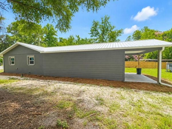 809 SE HENRY ST, Live Oak, FL 32064