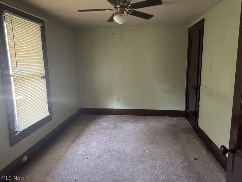 235 15th Street NW, Barberton, OH 44203 Photo 16