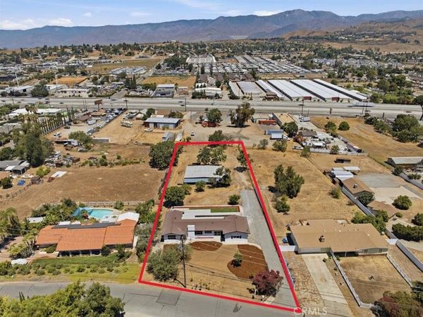 31750 Florida, Redlands, CA 92373