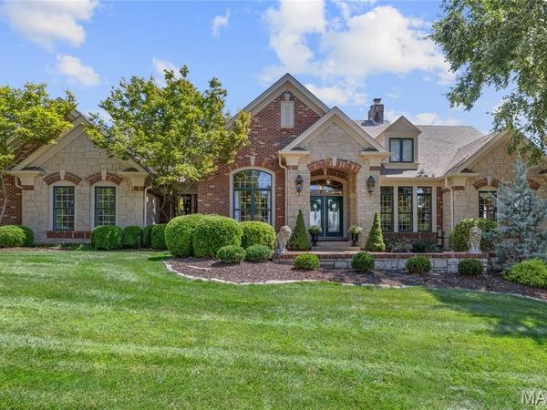 5407 Guinevere Drive, Weldon Spring, MO 63304