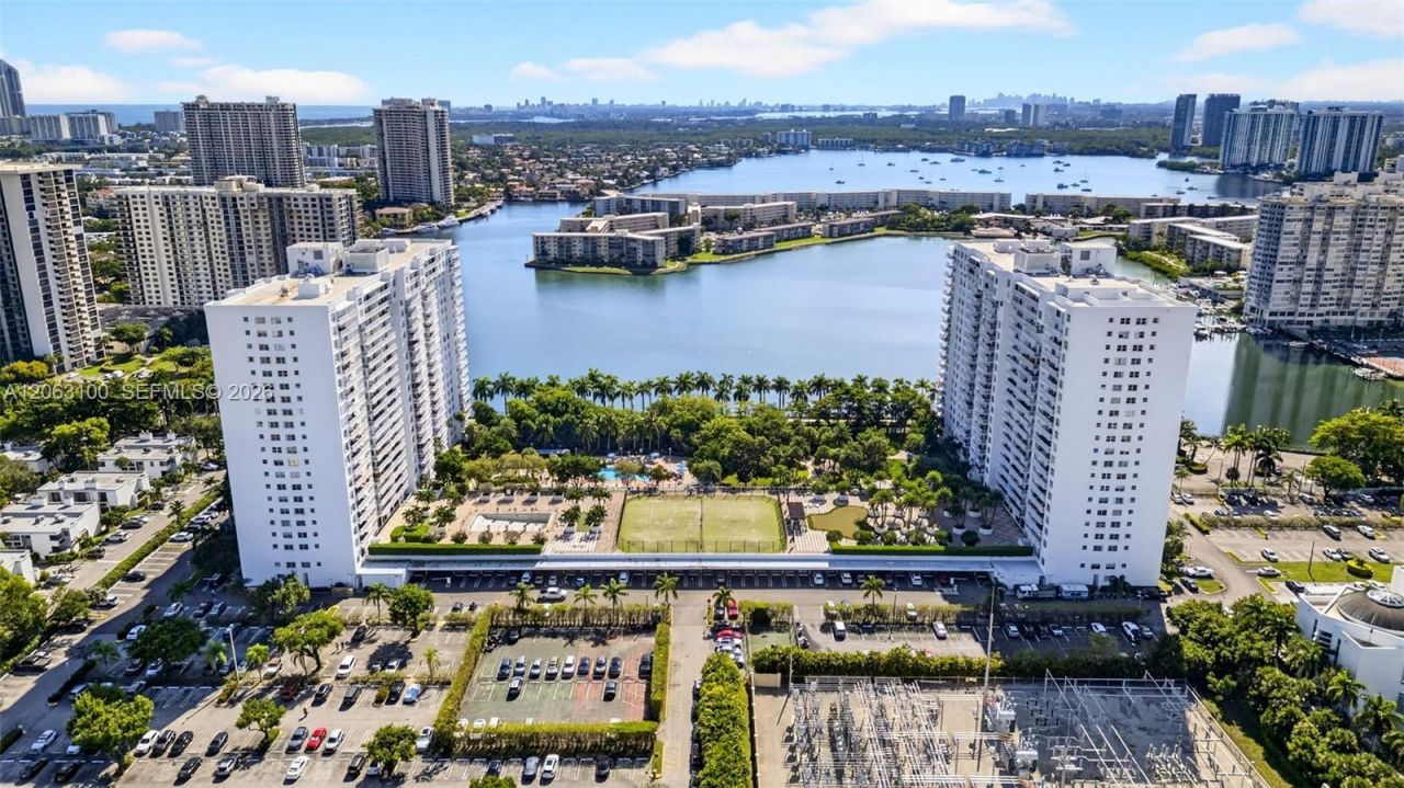 2851 NE 183rd St , Unit 605E, Aventura, FL 33160 Photo