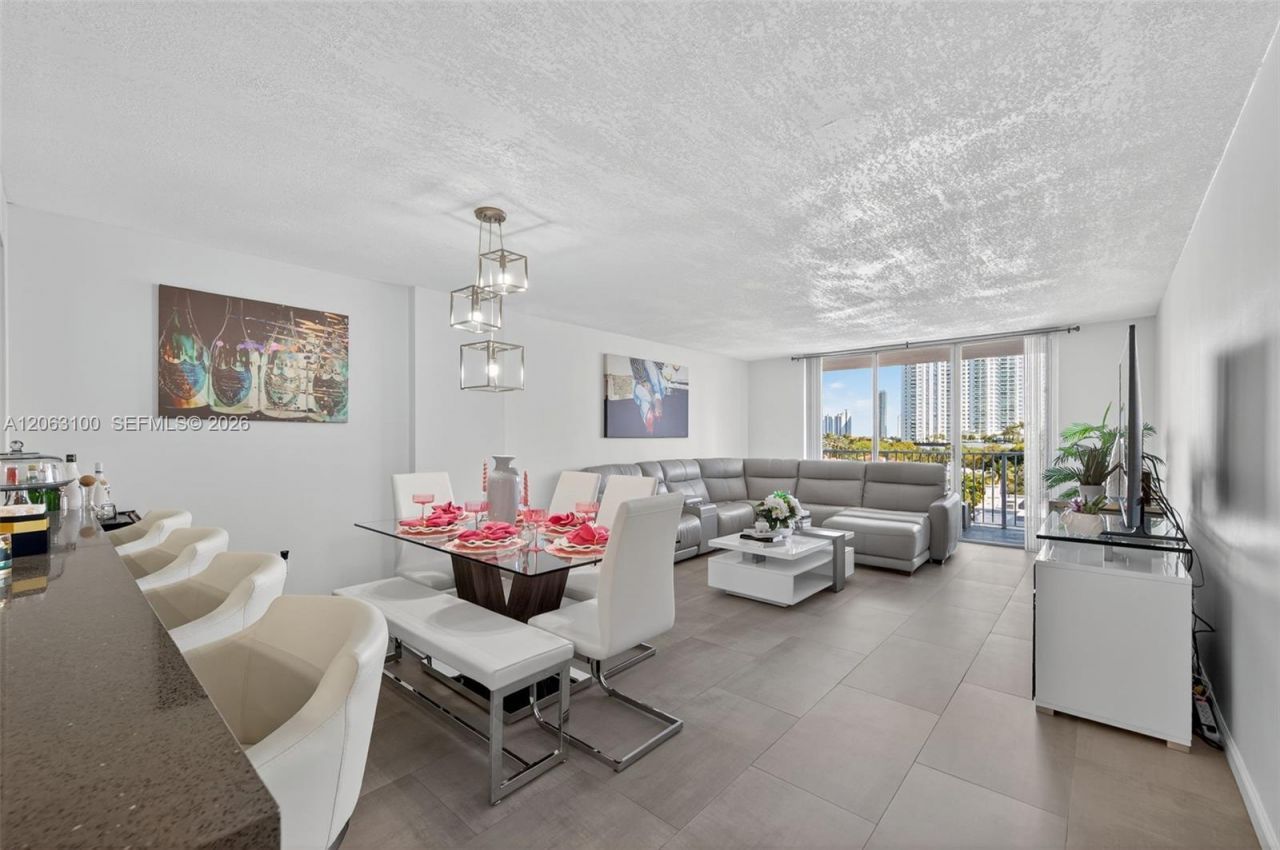 2851 NE 183rd St , Unit 605E, Aventura, FL 33160 Photo
