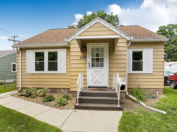 1049 16th Avenue S, Saint Cloud, MN 56301