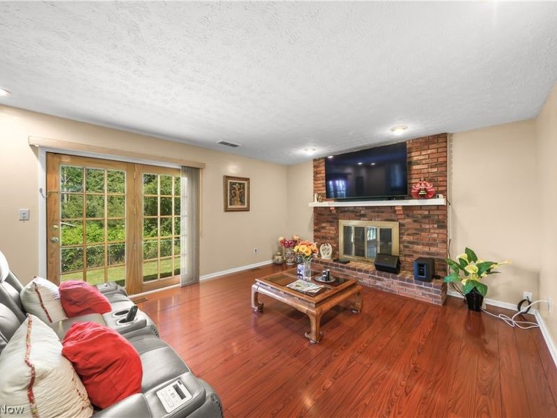4781 N Hillary Oval, Richmond Heights, OH 44143 Photo 11
