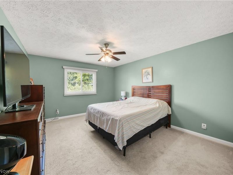 4781 N Hillary Oval, Richmond Heights, OH 44143 Photo 18
