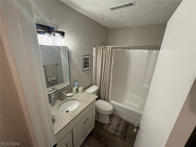 2143 Greenway Drive, Uniontown, OH 44685 Photo 20