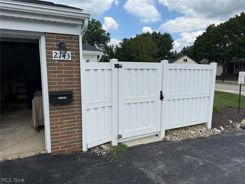 2143 Greenway Drive, Uniontown, OH 44685 Photo 25