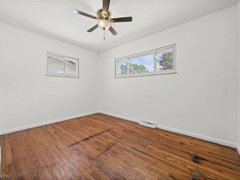 23080 Mildred Avenue, North Olmsted, OH 44070 Photo 20