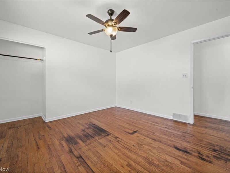 23080 Mildred Avenue, North Olmsted, OH 44070 Photo 23