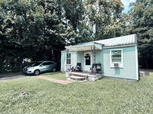 85 Everett Street , Jackson, TN 38301