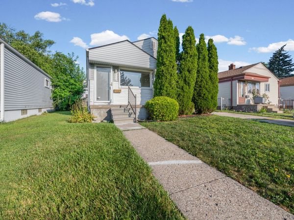 2478 River Drive, Lincoln Park, MI 48146