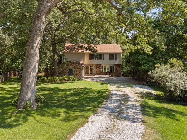 1919 Terrace Court, Davenport, IA 52802