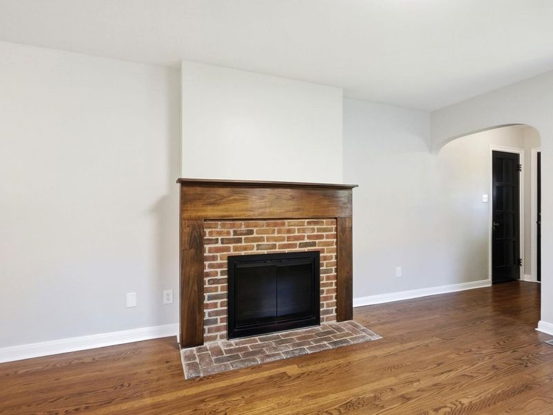 646 S Weyant Avenue , Columbus, OH 43213 Photo 8