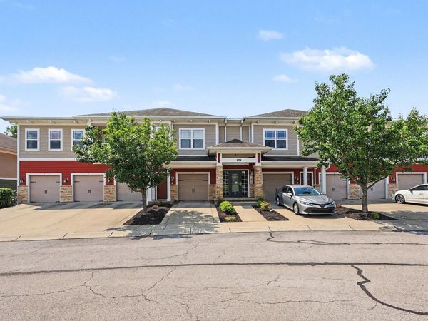 567 Riverpointe Drive, Unit 2, Dayton, KY 41074