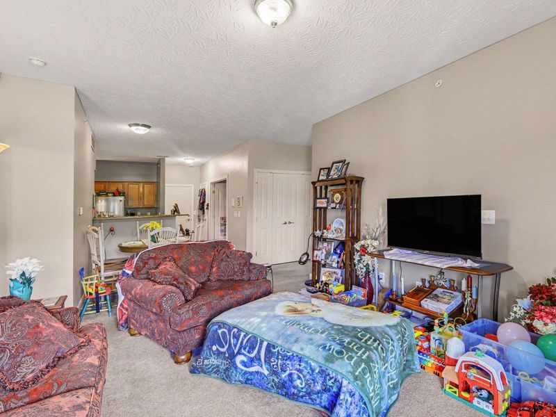 567 Riverpointe Drive, Unit 2, Dayton, KY 41074 Photo 11