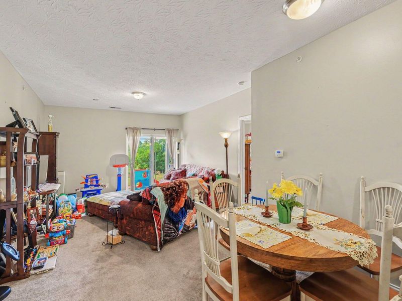 567 Riverpointe Drive, Unit 2, Dayton, KY 41074 Photo 9