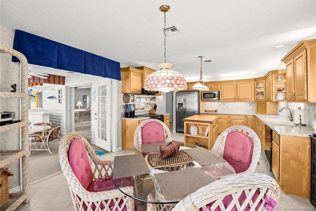 2375 NW Cove View, Jensen Beach, FL 34994 Photo