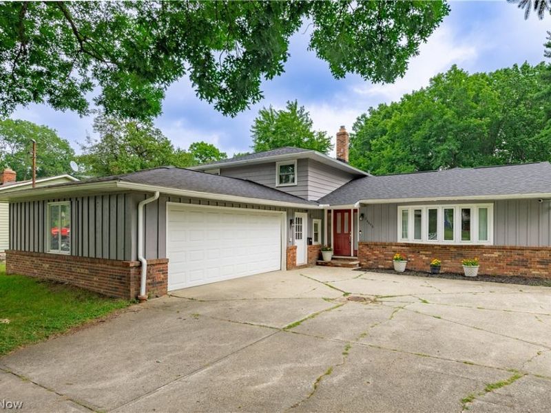 24656 Chardon Road, Richmond Heights, OH 44143 Photo 1