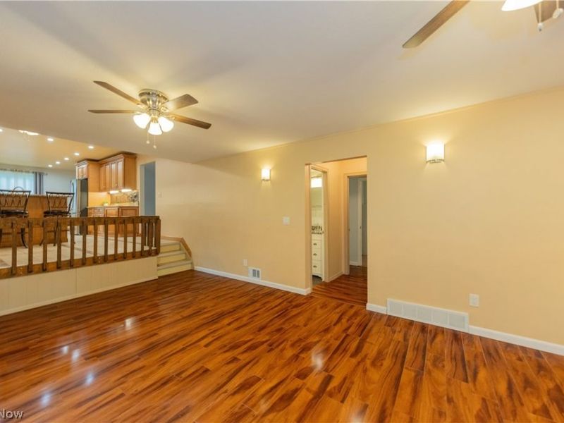 24656 Chardon Road, Richmond Heights, OH 44143 Photo 25