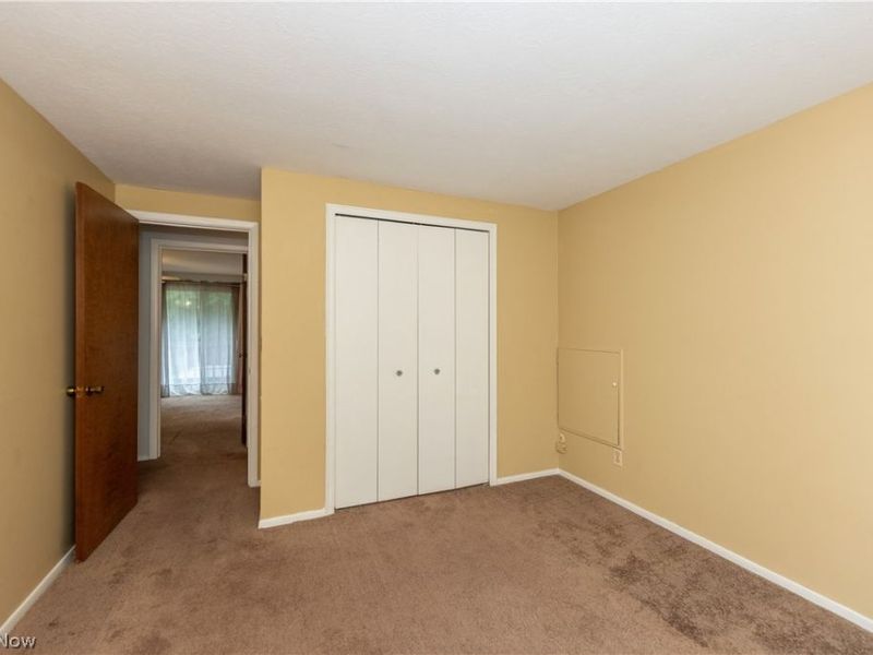 24656 Chardon Road, Richmond Heights, OH 44143 Photo 33