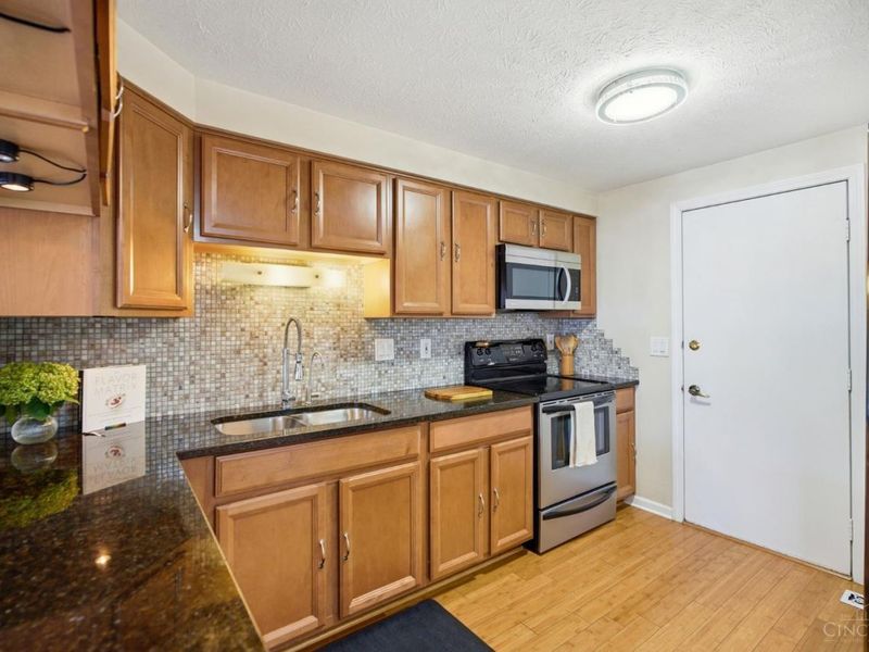 8434 Island Pines Place, Deerfield Twp., OH 45039 Photo 18
