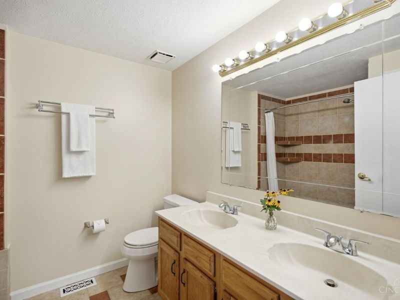 8434 Island Pines Place, Deerfield Twp., OH 45039 Photo 30