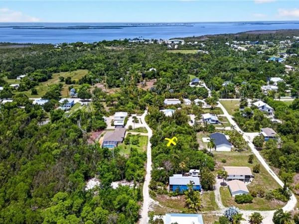 7190 Guava AVE , BOKEELIA, FL 33922