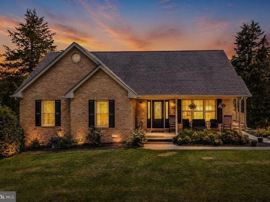 906 Conner Bowers Road, Hedgesville, WV 25427 Main Photo