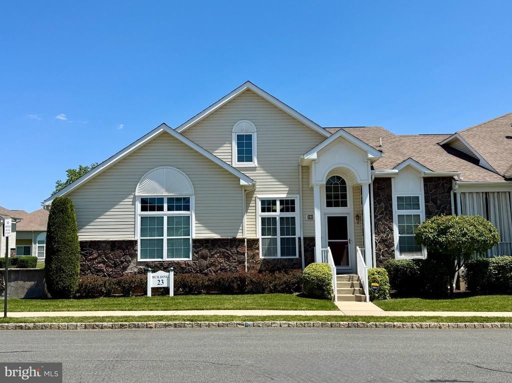 2302 Schindler Drive N, Monmouth Junction, NJ 08852 Main Photo